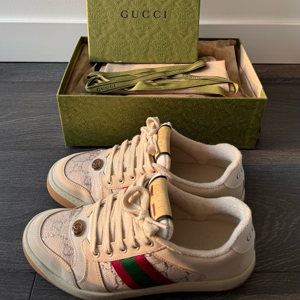 Gucci Screener Sneakers Women - Picture 2 of 3